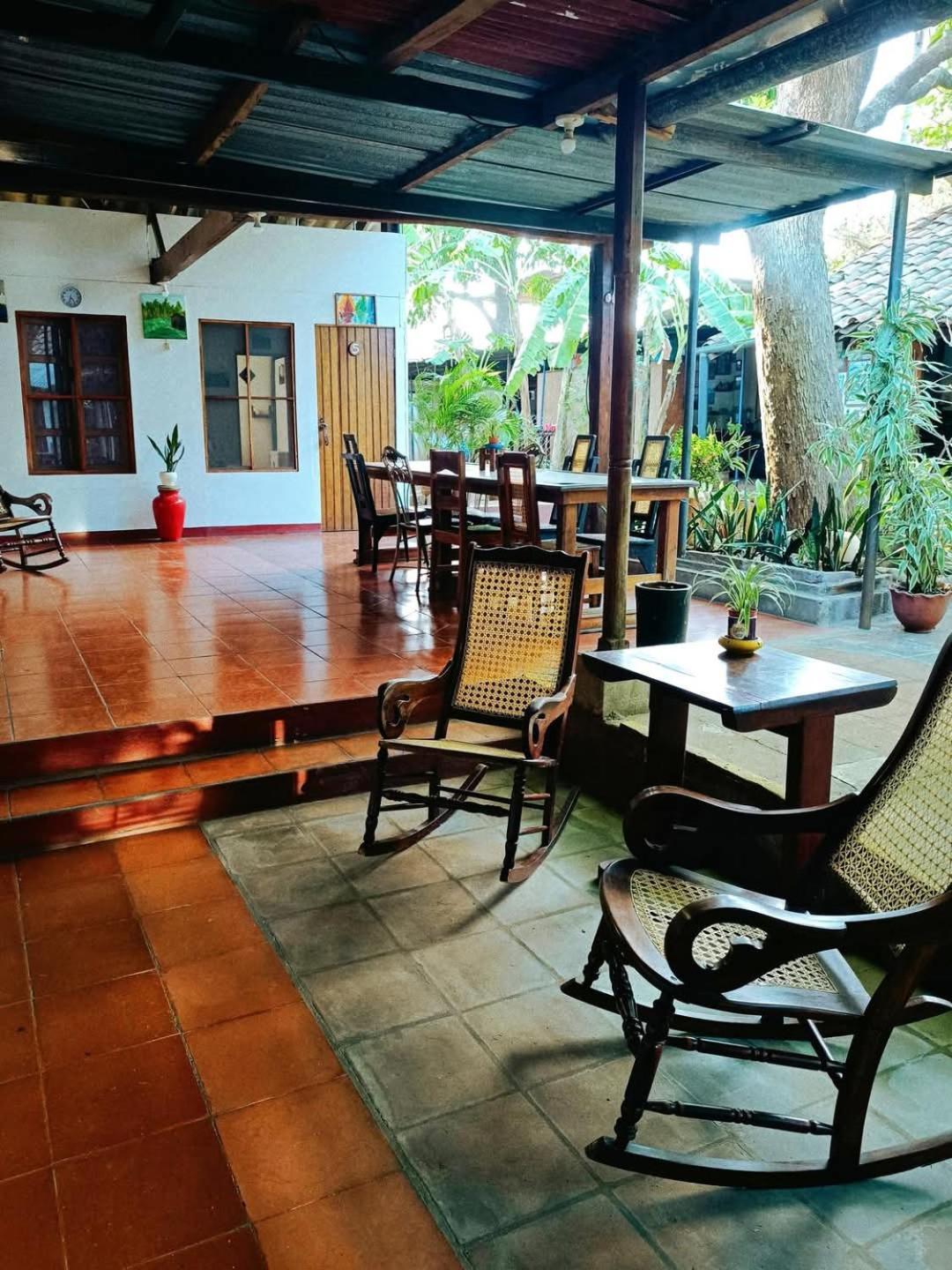 Casa De Los Berrios Leon Bagian luar foto